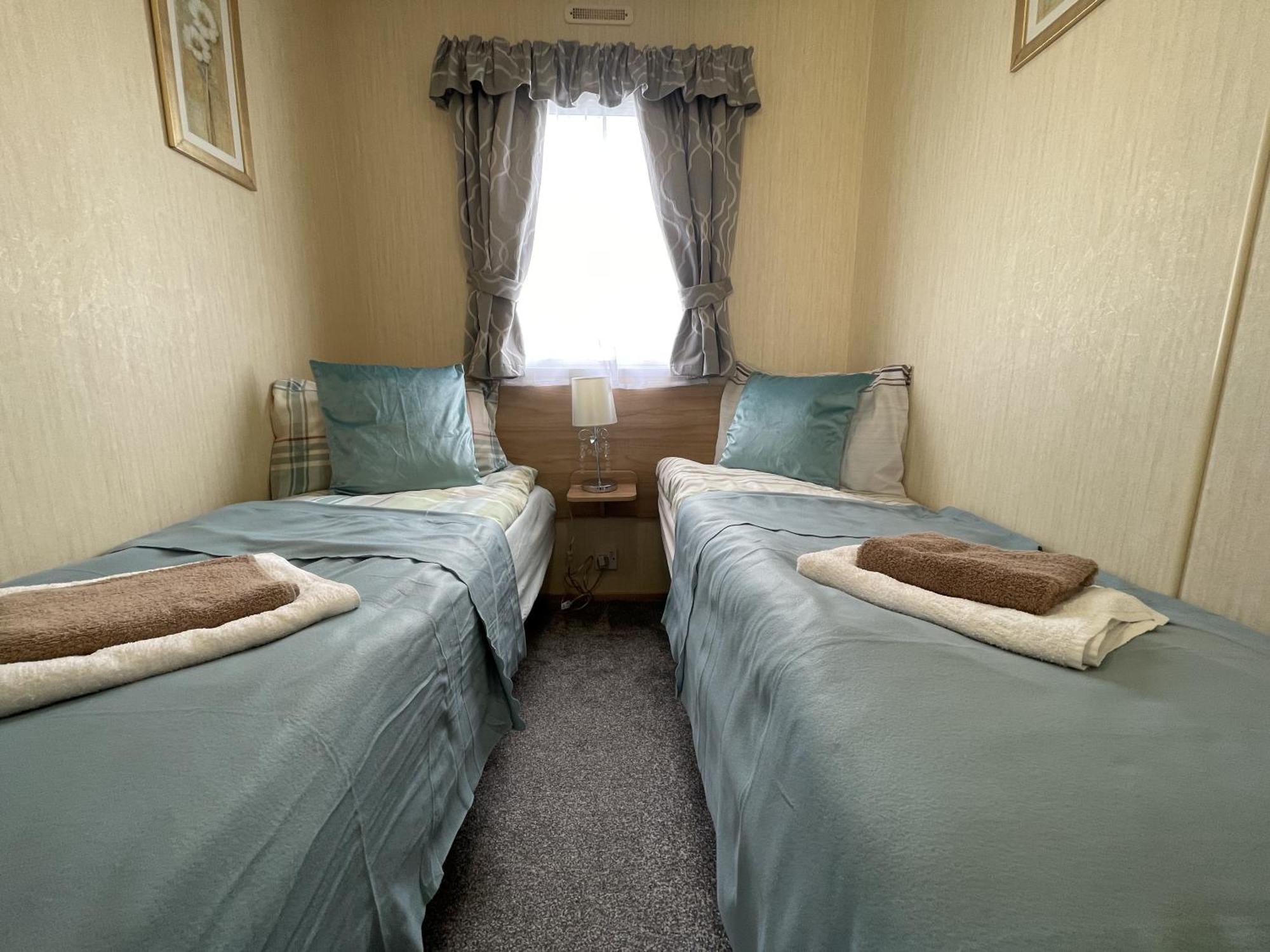 3 Bedroom Caravan, Edi Rita, Robin Hood, Pet Friendly Meliden Exterior foto